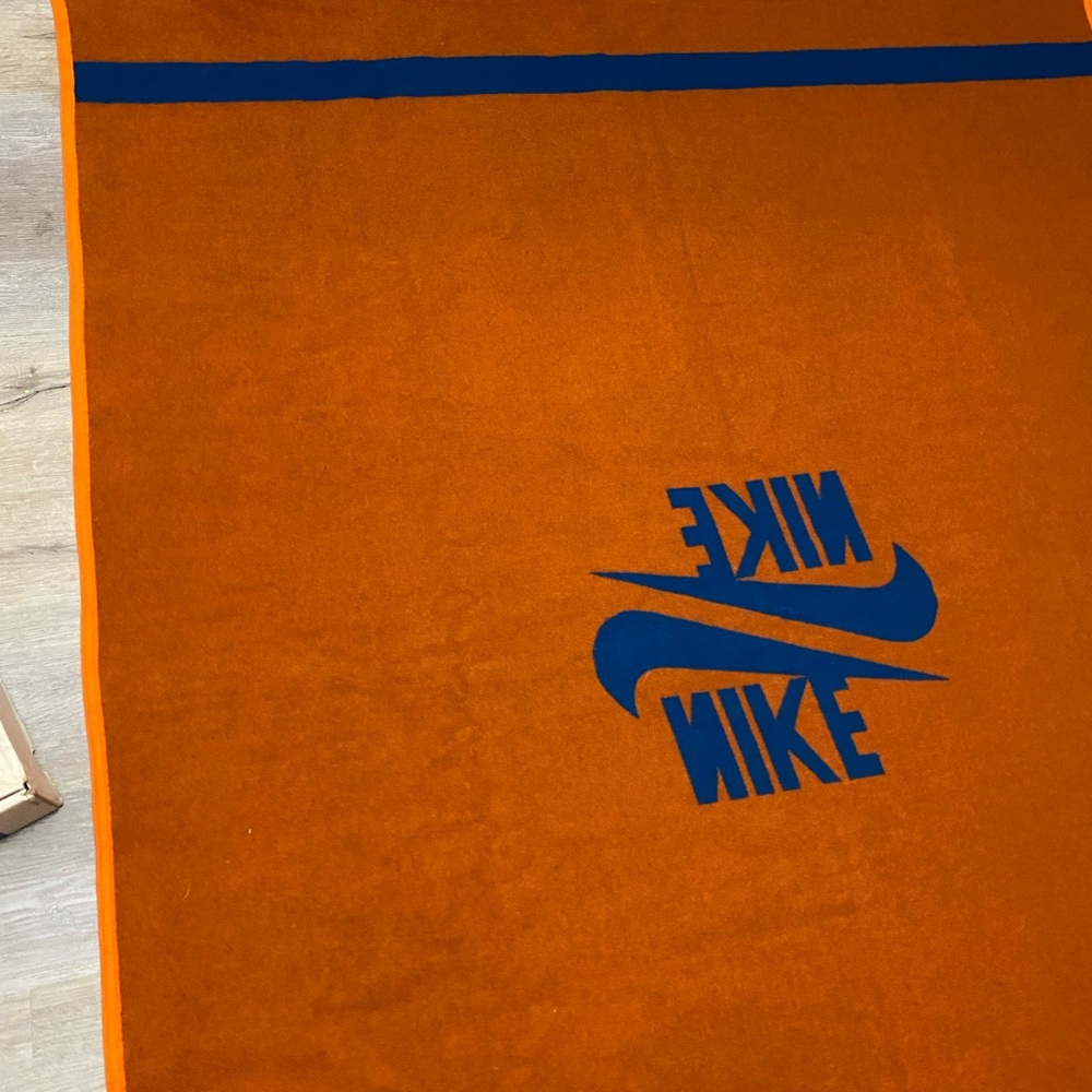 NIKE Vintage Blue Orange Authentic Pendleton Rare Blanket in Box - Picture 7 of 15